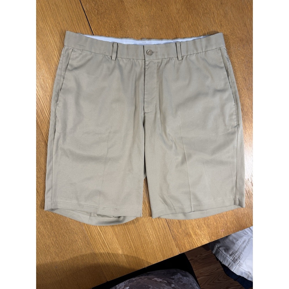 Nike Golf Shorts Men's 38 Beige Dri-Fit Stretch Flat Front‎ Performance